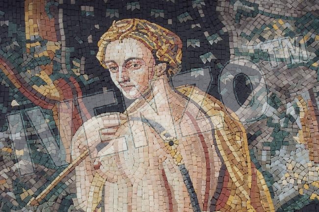 Mosaik FK001 Details Diana - Göttin des Mondes und der Jagd 1
